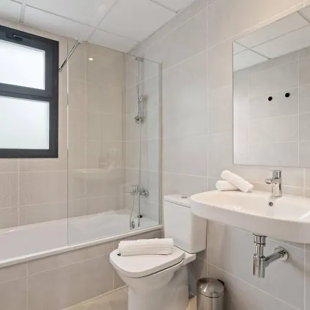 Garden Apt. Aranya - Pool, Gym And Co-working Space Appartement Estepona