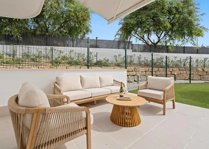 Garden Apt. Aranya - Pool, Gym And Co-working Space *